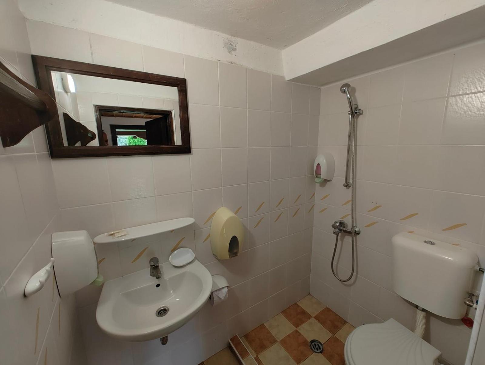 Хаджидимовата Къща Hotel Bozhentsi Eksteriør billede