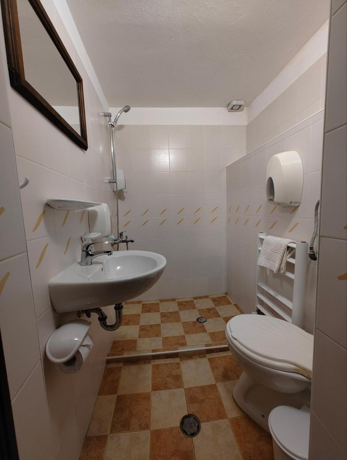 Хаджидимовата Къща Hotel Bozhentsi Eksteriør billede